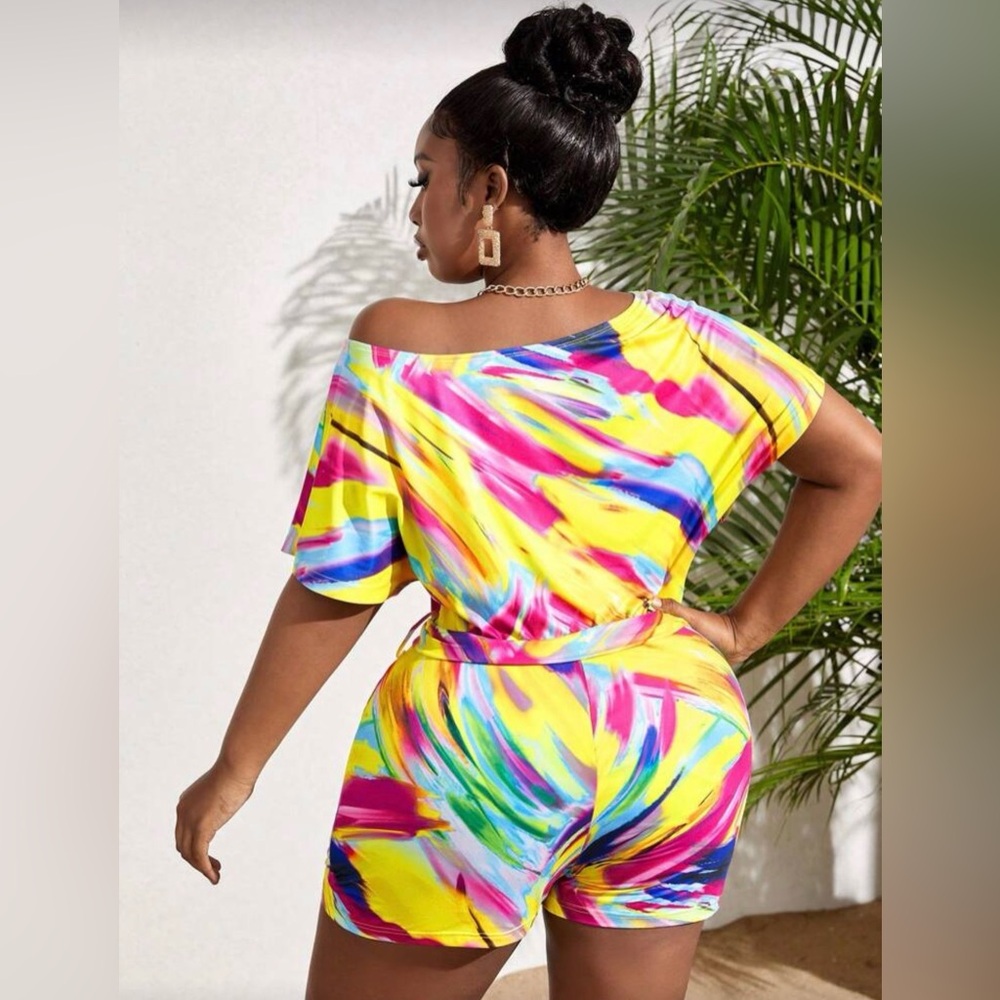 Pre-Loved Plus Size Tie-Waist Short Romper in Neon Swirl - Picture 3 of 5